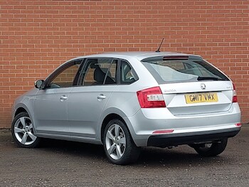 Used Skoda Rapid Spaceback 2017 for sale - 77816610: Photo