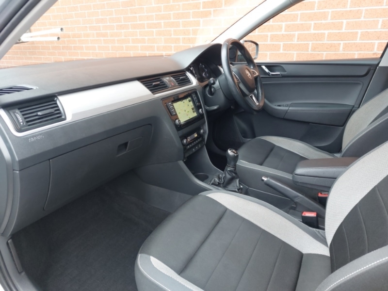 Used Skoda Rapid Spaceback 2017 for sale - 77816610: Photo 5