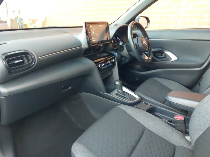 Used Toyota Yaris Cross 2022 for sale - 76629104: Photo 5