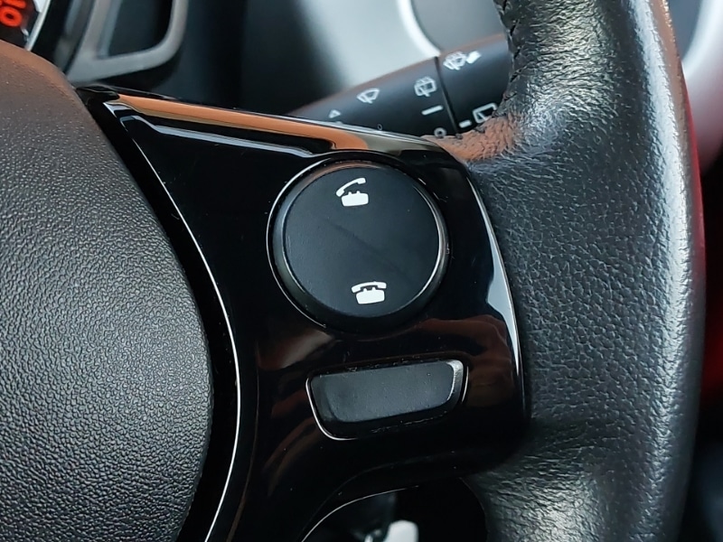 Used Toyota AYGO 2018 for sale - 77189861: Photo 10