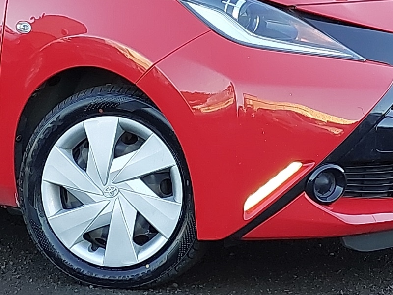 Used Toyota AYGO 2018 for sale - 77189861: Photo 9