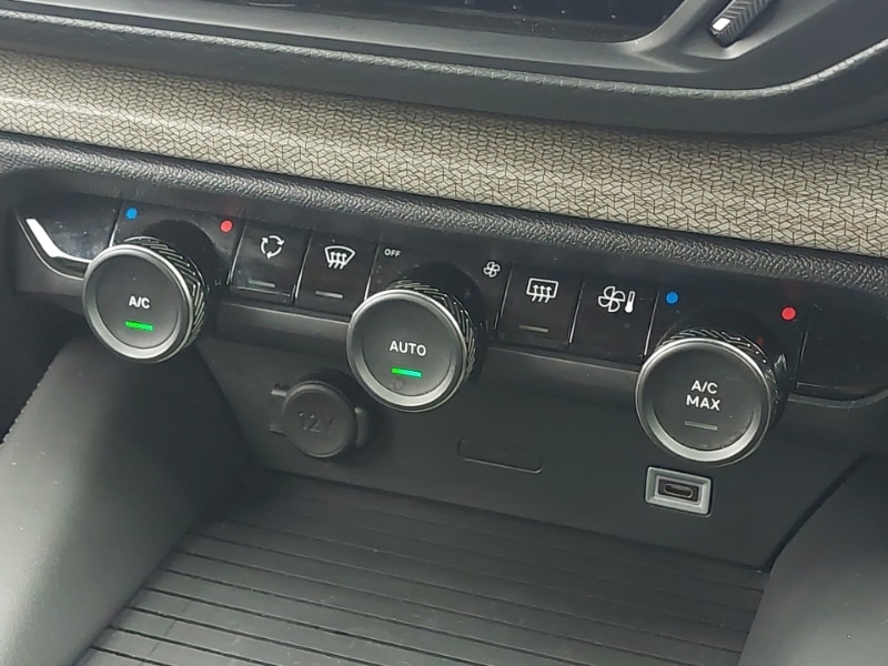 Used Citroen C5 X 2023 for sale - 76348239: Photo 17