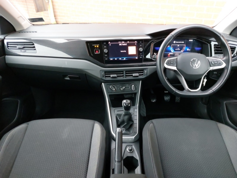 Used Volkswagen Polo 2022 for sale - 77142030: Photo 2