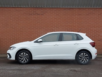 Used Volkswagen Polo 2022 for sale - 77142030: Photo