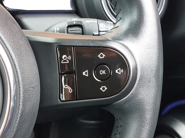 Used MINI Hatch 2023 for sale - 76120938: Photo 10