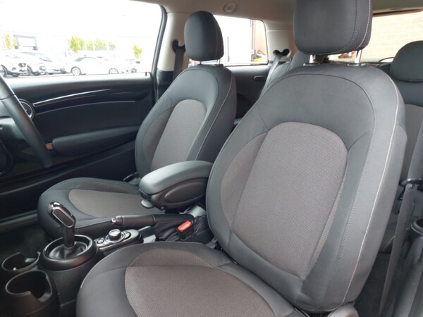 Used MINI Hatch 2023 for sale - 76120938: Photo 12