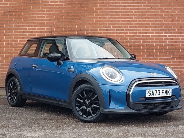 Used MINI Hatch 2023 for sale - 76120938: Photo 1
