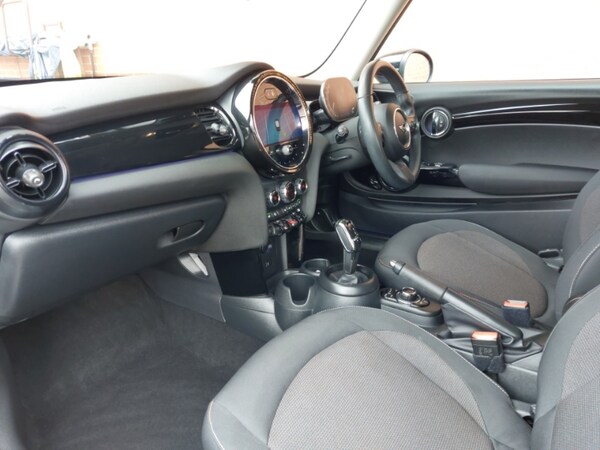 Used MINI Hatch 2023 for sale - 76120938: Photo 5