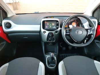 Used Toyota AYGO 2018 for sale - 77357994: Photo