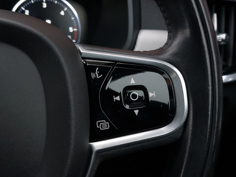 Used Volvo V90 2017 for sale - 77142042: Photo 10