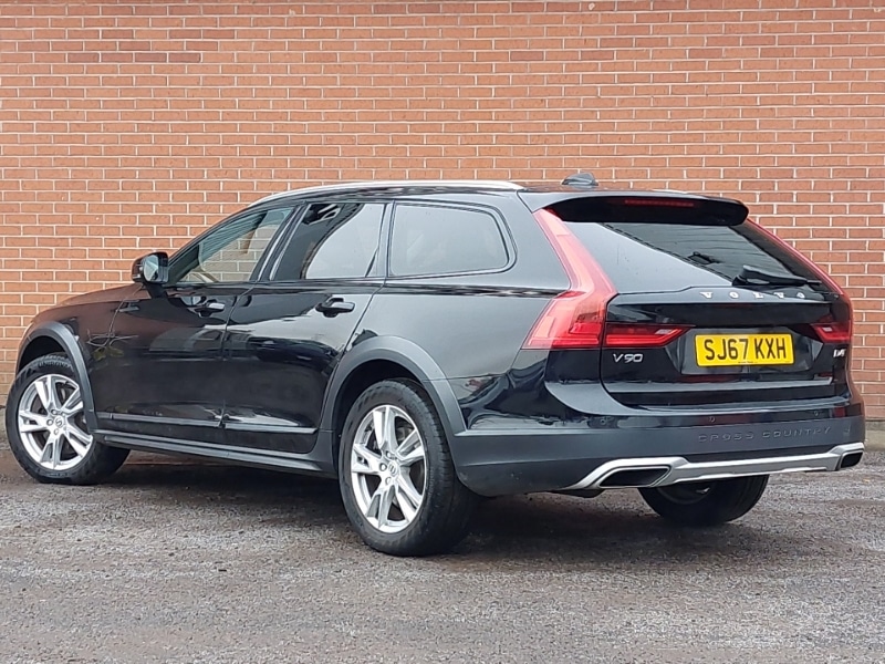 Used Volvo V90 2017 for sale - 77142042: Photo 3