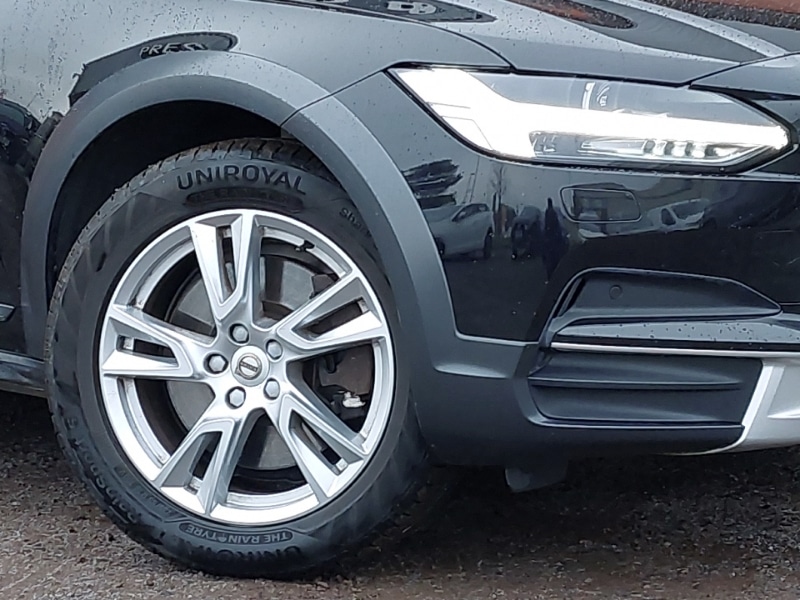 Used Volvo V90 2017 for sale - 77142042: Photo 9