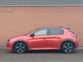 Used Peugeot 208 2020 for sale - 79274105: Photo