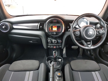 Used MINI Hatch 2020 for sale - 78795581: Photo