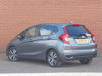Used Honda Jazz 2019 for sale - 78480540: Photo