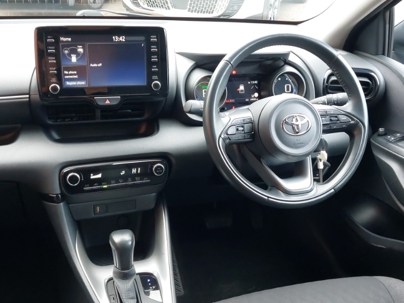 Used Toyota Yaris 2022 for sale - 77448729: Photo 13