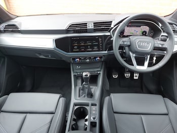 Used Audi Q3 2025 for sale - 75262915: Photo