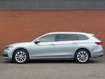 Used Skoda Superb 2024 for sale - 75039699: Photo