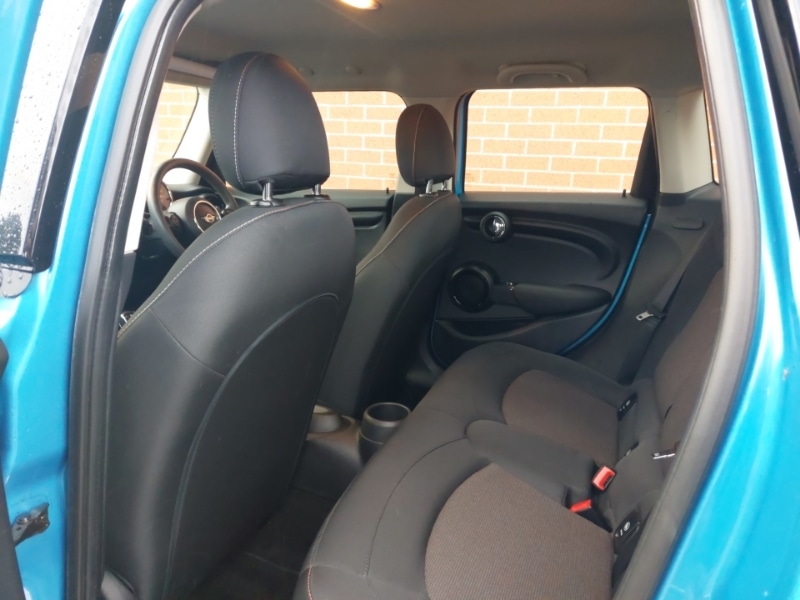 Used MINI Hatch 2018 for sale - 76897708: Photo 6