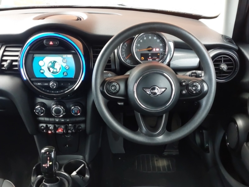 Used MINI Hatch 2018 for sale - 76897708: Photo 7