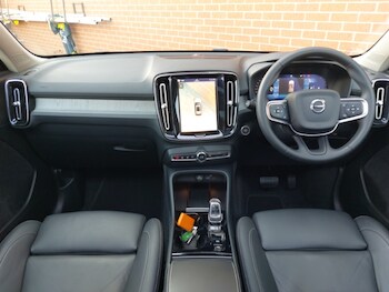 Used Volvo XC40 2024 for sale - 78283880: Photo