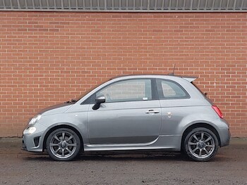Used Abarth 595 2019 for sale - 77852556: Photo