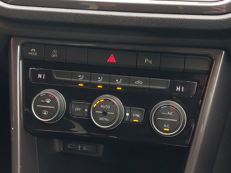 Used Volkswagen T-Roc 2021 for sale - 77847152: Photo 14