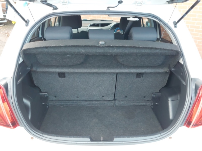 Used Toyota Yaris 2017 for sale - 77761355: Photo 8