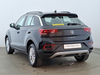 Used Volkswagen T-Roc 2023 for sale - 79534655: Photo