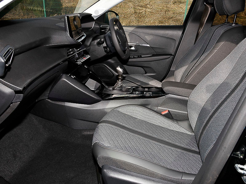 Used Peugeot 208 2025 for sale - 76885436: Photo 5