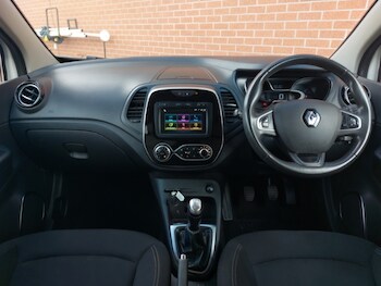 Used Renault Captur 2019 for sale - 78803736: Photo