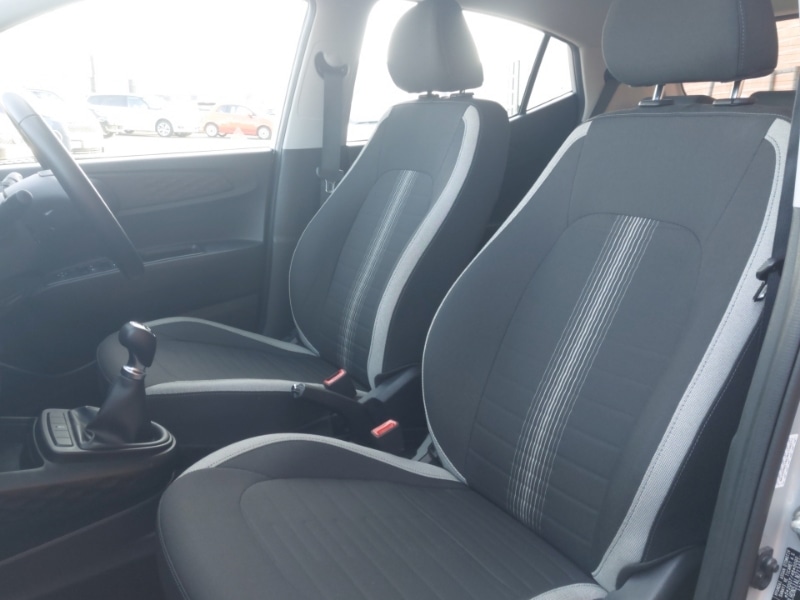 Used Hyundai i10 2022 for sale - 77992639: Photo 12