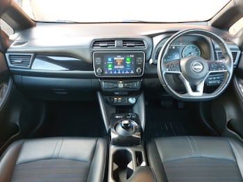 Used Nissan Leaf 2022 for sale - 76393174: Photo