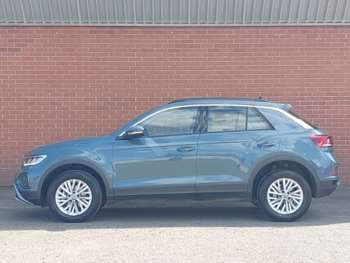 Used Volkswagen T-Roc 2024 for sale - 74919813: Photo