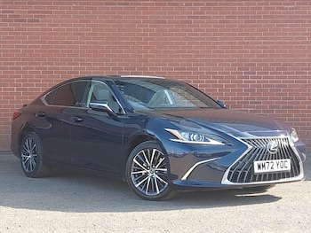 2023 - 300h 2.5 4dr CVT Premium Edition