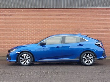 Used Honda Civic 2018 for sale - 77816504: Photo