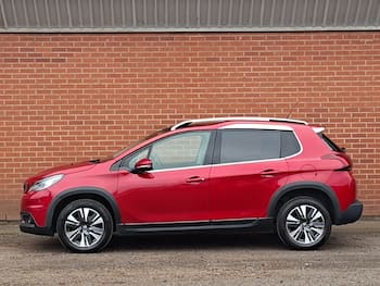 Used Peugeot 2008 2019 for sale - 79694831: Photo
