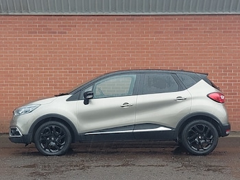 Used Renault Captur 2015 for sale - 79420716: Photo