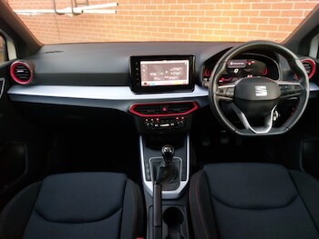 Used SEAT Arona 2023 for sale - 77573337: Photo