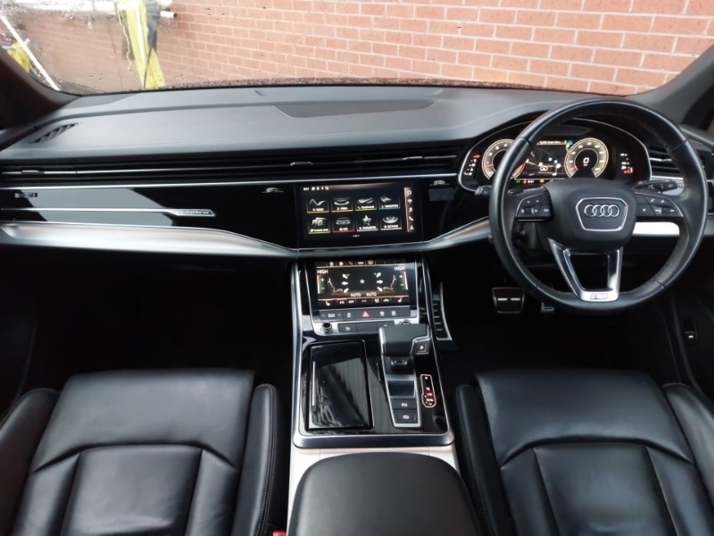 Used Audi Q7 2022 for sale - 77018659: Photo 2