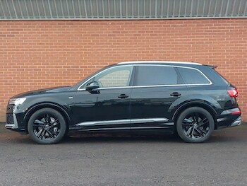 Used Audi Q7 2022 for sale - 77018659: Photo