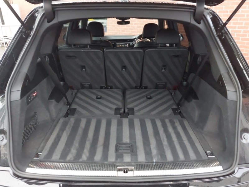 Used Audi Q7 2022 for sale - 77018659: Photo 8