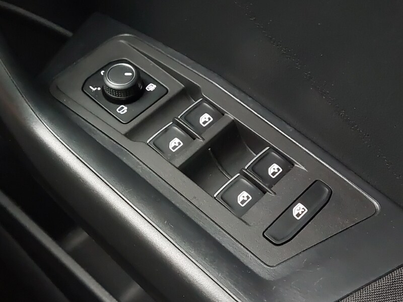 Used Volkswagen T-Roc 2018 for sale - 78151282: Photo 19