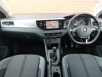 Used Volkswagen Polo 2018 for sale - 75914564: Photo