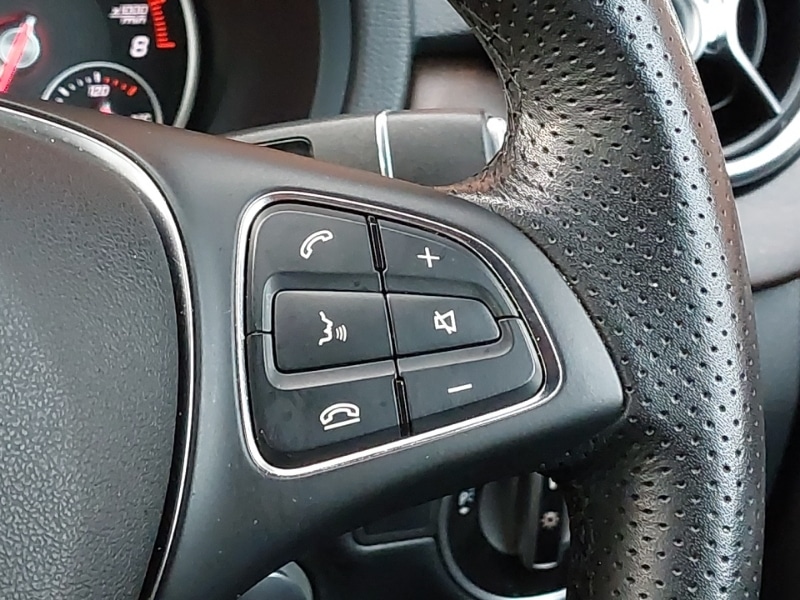 Used Mercedes-Benz B Class 2018 for sale - 76365402: Photo 10