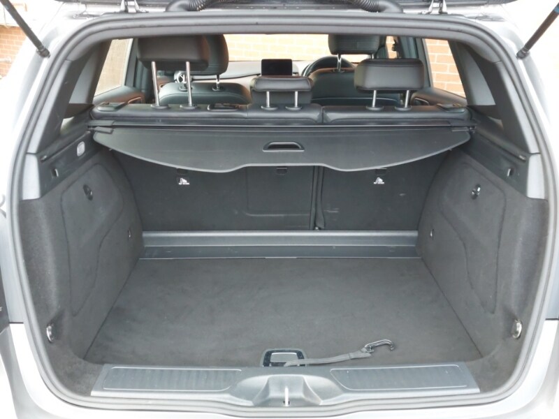 Used Mercedes-Benz B Class 2018 for sale - 76365402: Photo 8