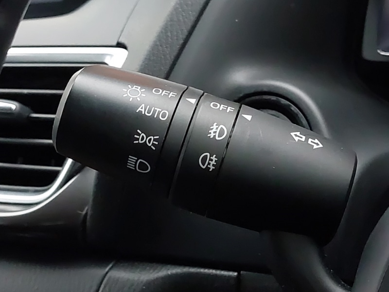 Used Mazda Mazda3 2017 for sale - 77343315: Photo 19