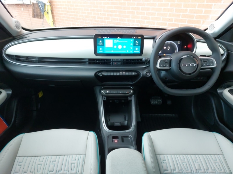 Used Fiat 600 2025 for sale - 76403823: Photo 2