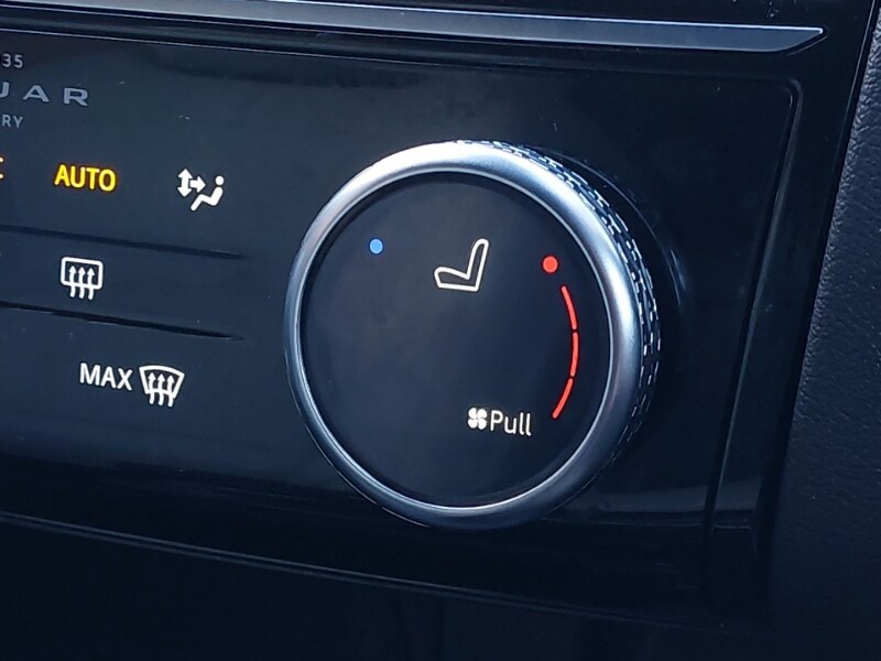 Used Jaguar E-Pace 2023 for sale - 77907934: Photo 15