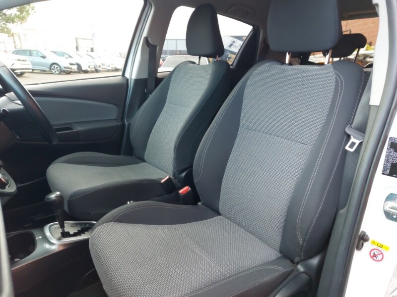 Used Toyota Yaris 2017 for sale - 77366578: Photo 13